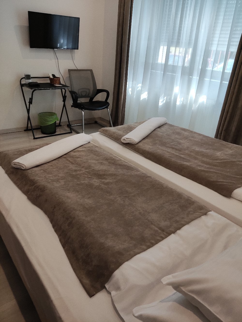 Földszint 3. Szoba - 2